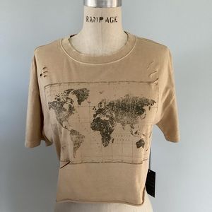 Forever 21 Distressed Graphic Crop Tee Size Medium NWT